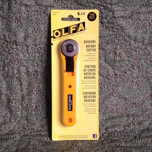 olfa 28ml cutter