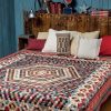 Labors Of Love - Glorious Quilts Revisited by Secret Sewing Sisters & Friends - Quiltmania - Image 6